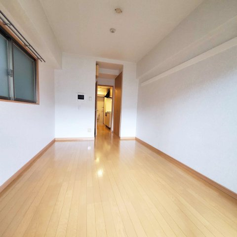 アクタス桜坂レノアの居間・リビング