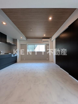 【居間・リビング】 | レジディア南雪谷 | こちらの居間で趣味の時間をお楽しみください