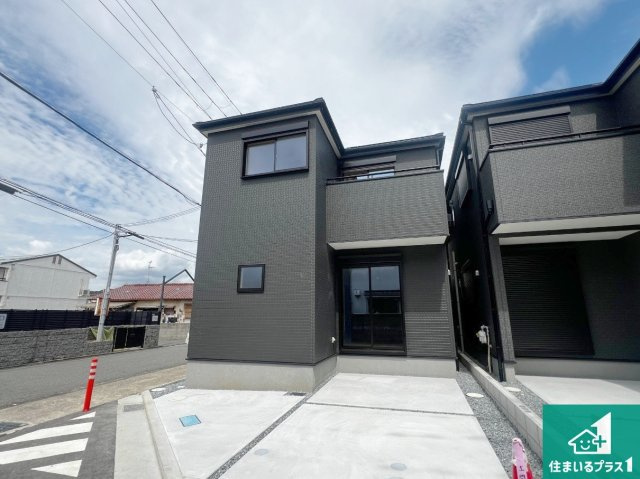 藤井寺市藤ケ丘　新築一戸建ての外観|お客様に長く安心して住んでいだだける事にこだわった家づくり！住んでからのアフターサービスにもしっかりと取り組んでいます！