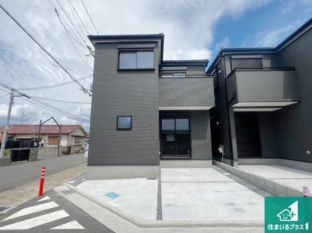 藤井寺市藤ケ丘　新築一戸建ての外観|お客様に長く安心して住んでいだだける事にこだわった家づくり！住んでからのアフターサービスにもしっかりと取り組んでいます！