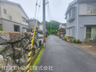 【前面道路含む現地写真】 | 三田市大原　売地 | 前面道路は北側に公道幅員約4ｍに面しております♪