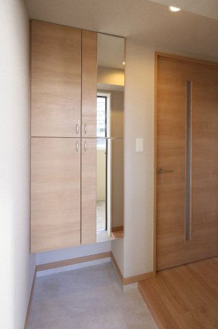 ZIP KENCHOMAEの居間・リビング