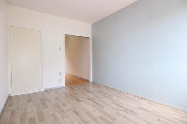 ジュネス鷹の台の内装