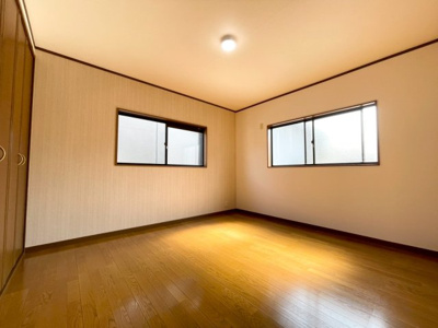 【洋室】 | 高槻市大塚町4丁目　中古戸建