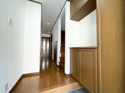 【玄関】 | 高槻市大塚町4丁目　中古戸建