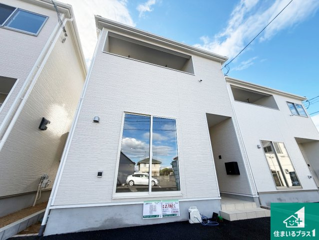 泉佐野市俵屋　第1期　新築一戸建ての外観|安心の10年保証！外観を美しく保ち、雨水で汚れを落とします！気になることがありましたら、お気軽にお問い合わせください！