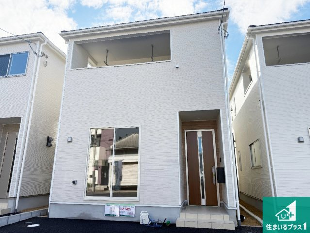 泉佐野市俵屋　第1期　新築一戸建ての外観|安心の10年保証！外観を美しく保ち、雨水で汚れを落とします！気になることがありましたら、お気軽にお問い合わせください！