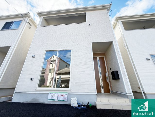 泉佐野市俵屋　第1期　新築一戸建ての外観|安心の10年保証！外観を美しく保ち、雨水で汚れを落とします！気になることがありましたら、お気軽にお問い合わせください！