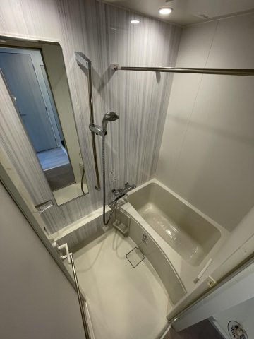 エンクレスト博多GATEの浴室