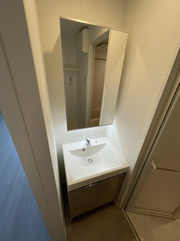 エンクレスト博多GATEの洗面所