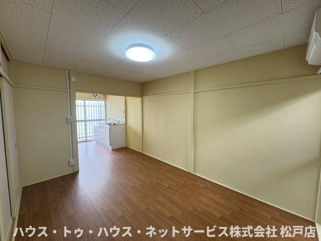 Ｂｅｌｌ　Ｆｌｏｒａの寝室