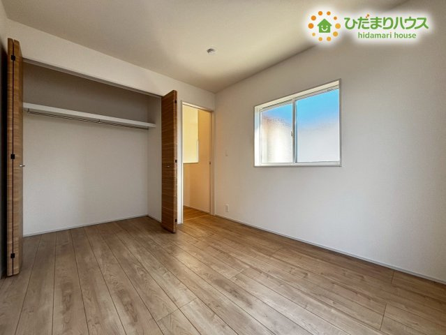 本庄市下野堂　新築一戸建て　ブルーミングガーデン　02の子供部屋