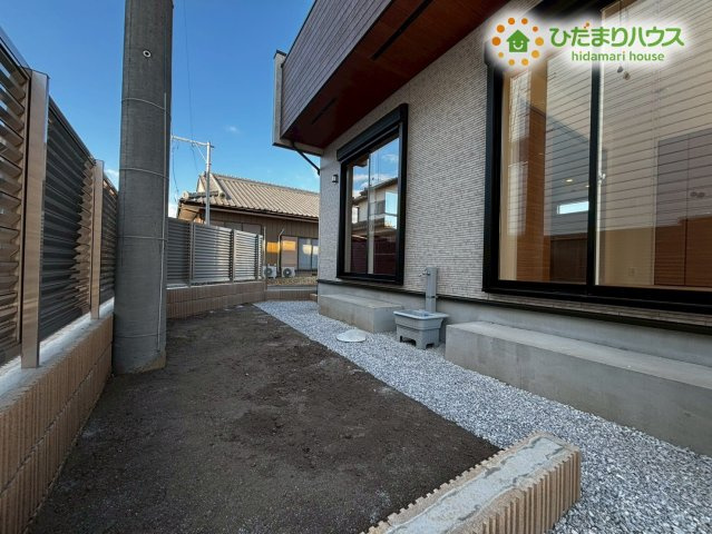 本庄市下野堂　新築一戸建て　ブルーミングガーデン　02の収納