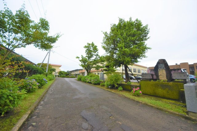 都城市下長飯町R7(A号棟)の周辺|姫城中学校