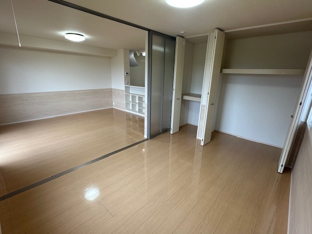 グランクラージュAの居間・リビング