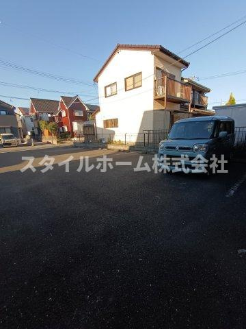 Life Kannariの駐車場