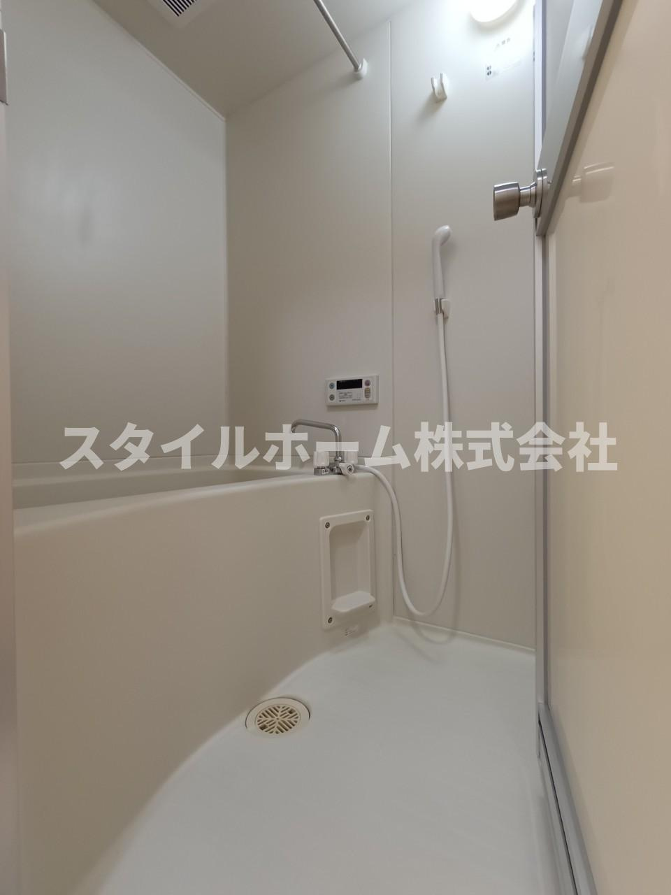 Life Kannariの浴室|同建物内別部屋の写真です。