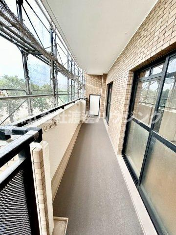 プリムールのバルコニー