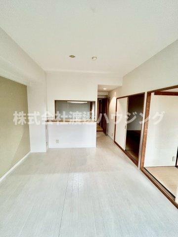 プリムールの内装