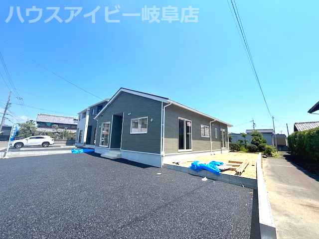 【前面道路含む現地写真】の画像