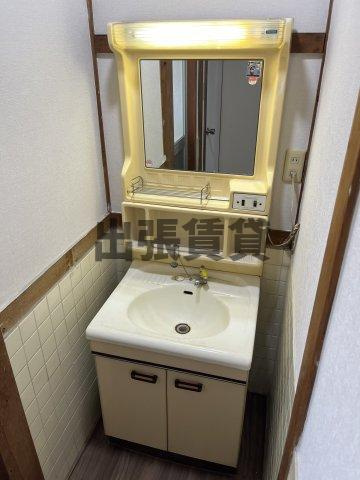 蟹江新田戸建の洗面所