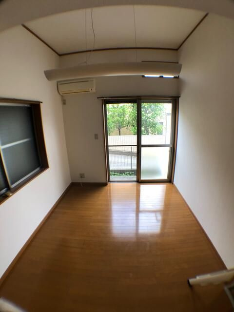 ヒルクレスト保谷の洋室