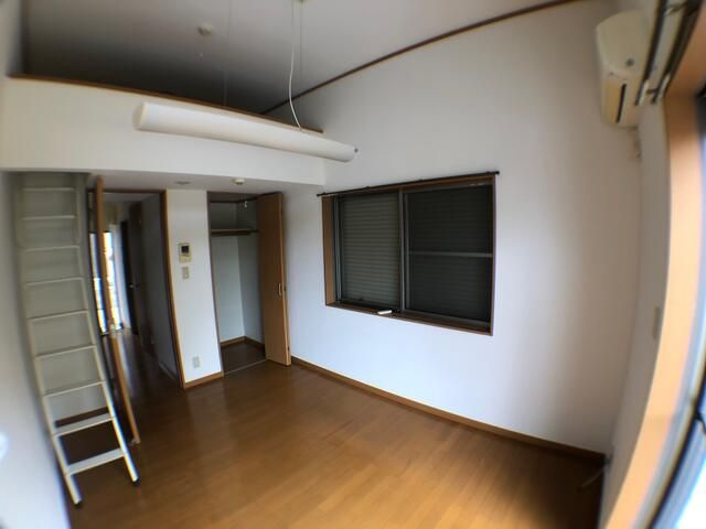 ヒルクレスト保谷の洋室