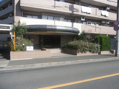 【エントランス】 | ライオンズガーデン武蔵野台 | エントランス。