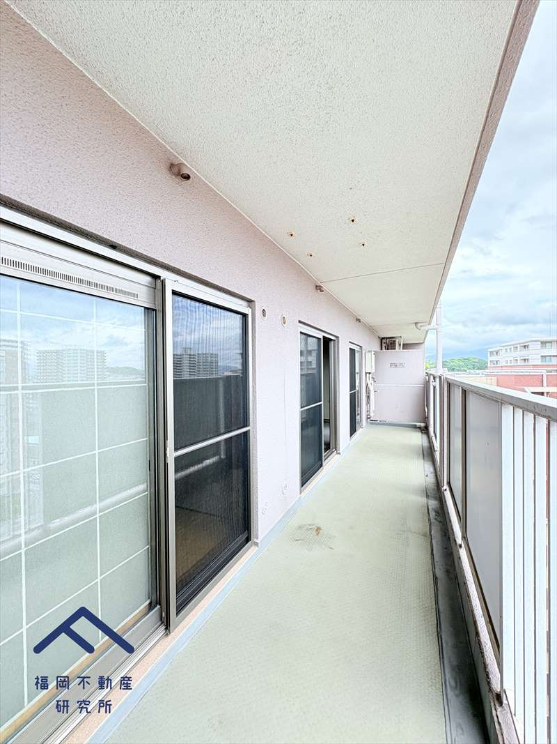 サンライフ香椎C棟のバルコニー