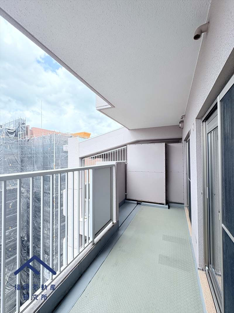 サンライフ香椎C棟のバルコニー