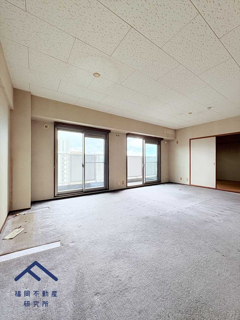 サンライフ香椎C棟の居間・リビング