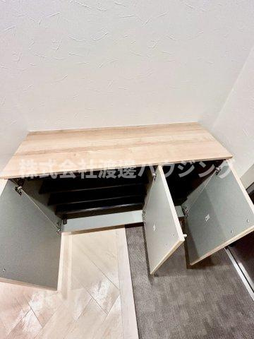 コーポウエハラIIの収納|下駄箱付き