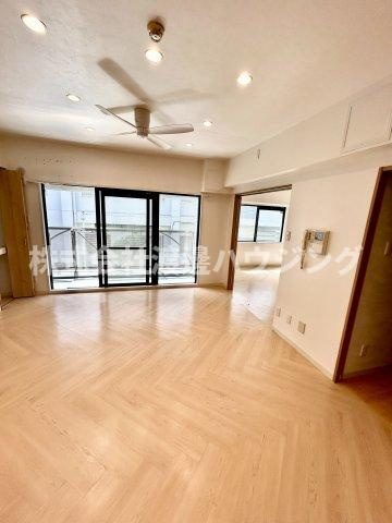 コーポウエハラIIの居間・リビング