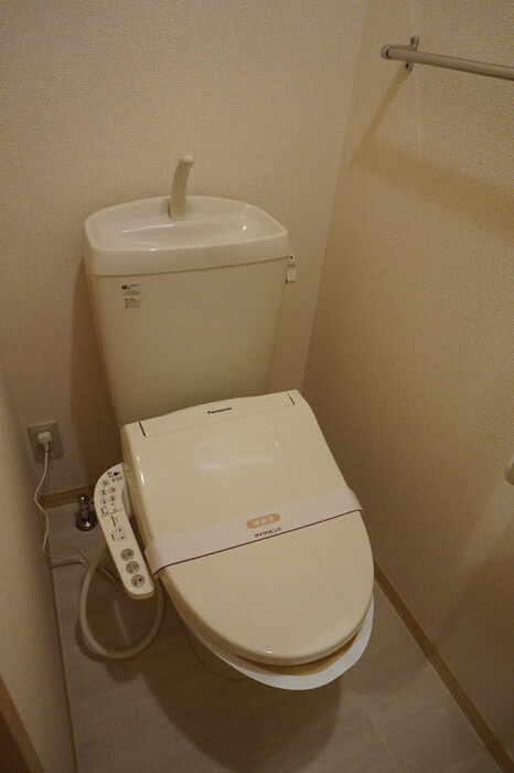 グッドラックのトイレ|温水洗浄暖房便座