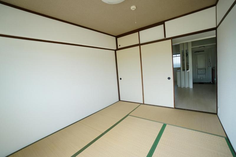 パークハイツミシマの和室|落ち着いた雰囲気の和室付きです