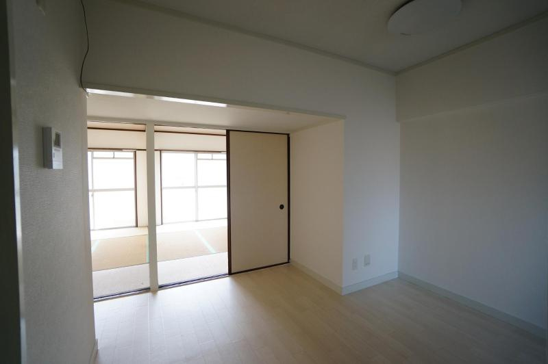 パークハイツミシマの居間・リビング|使いやすいリビングです