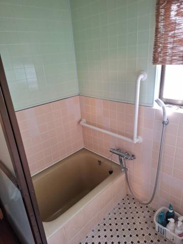 【No.7339】浜坂２丁目中古住宅/4LDK/サンルームあり♪の浴室|落ち着いた空間のお風呂です