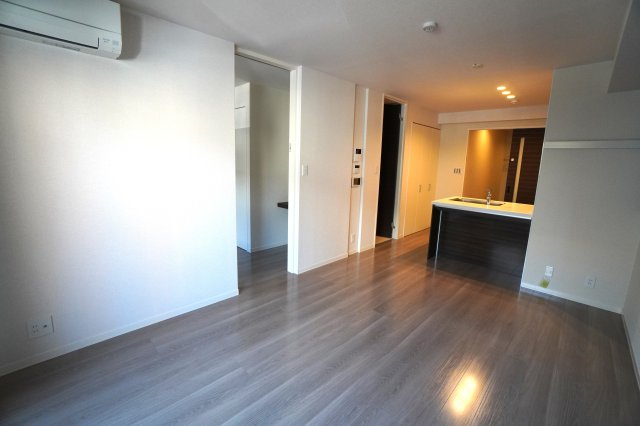 ピアヌーラ東雲の居間・リビング