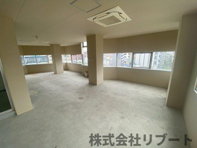 プラザニュー松戸ビルの内装