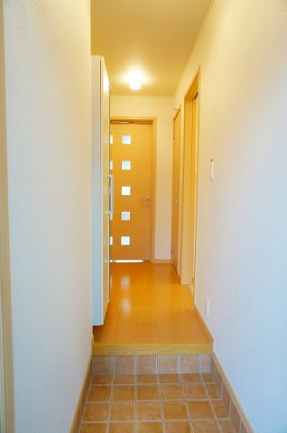 ヴィアーレ・１３の玄関|玄関