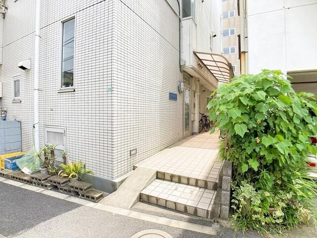 マンションビビットのエントランス|現況優先です