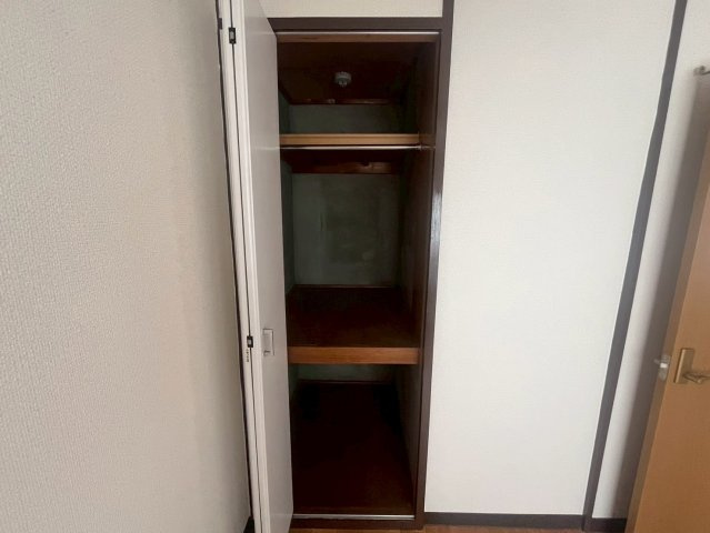フラッグス肥後橋の収納