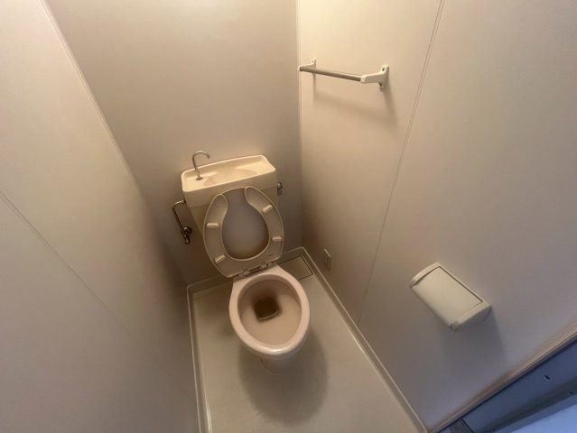 フラッグス肥後橋のトイレ