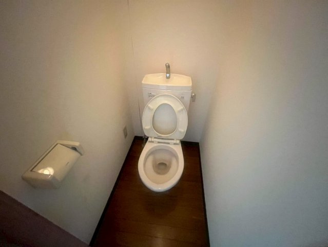 フラッグス肥後橋のトイレ