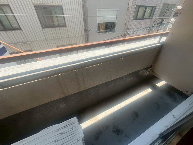 フラッグス肥後橋のバルコニー