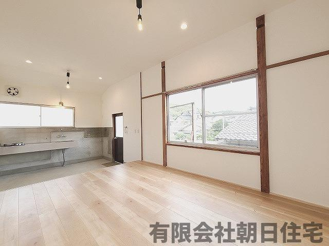 【居間・リビング】 | 上乃木2丁目収益物件 | 使いやすいリビングです