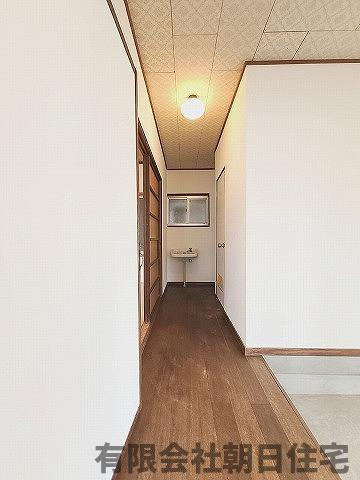 【内装】 | 上乃木2丁目収益物件 | 明るい室内です