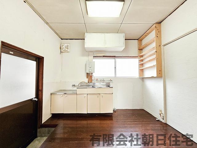 【居間・リビング】 | 上乃木2丁目収益物件 | リビングです