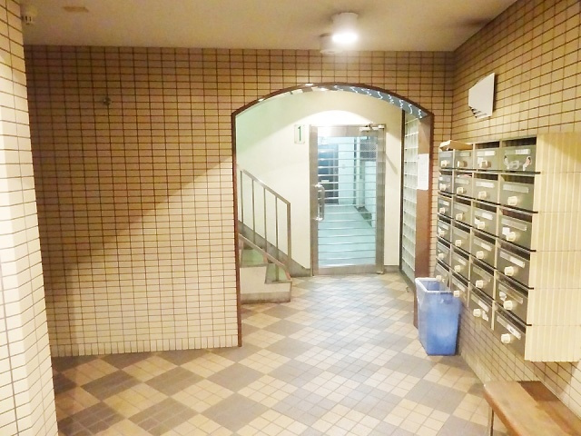 プレール中野Ⅱのエントランス|エントランスホール☆