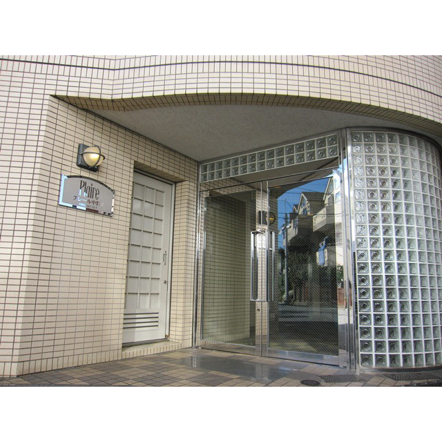 プレール中野Ⅱのエントランス|出入り口